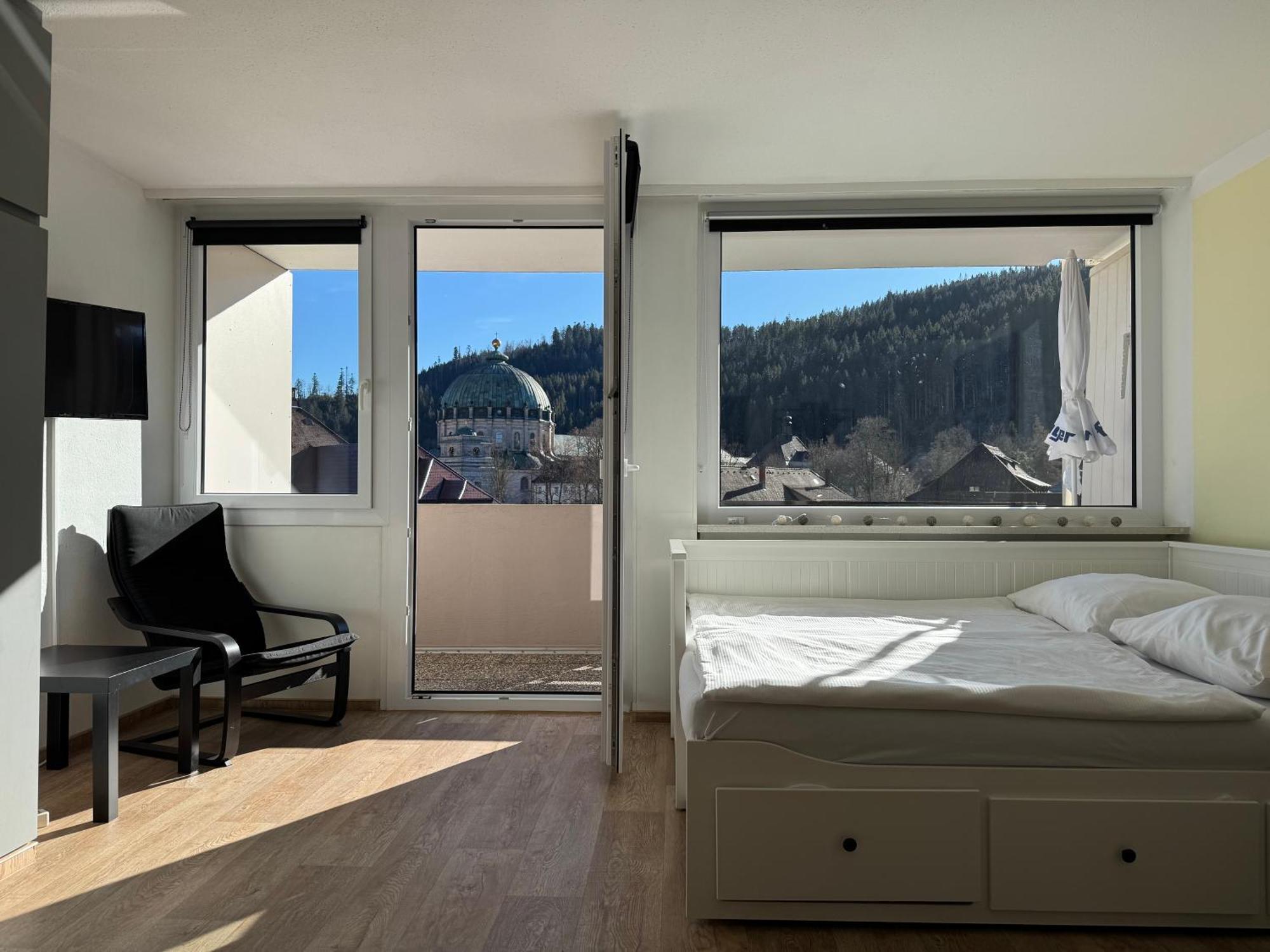 Domview Apartment ザンクト・ブラージエン エクステリア 写真